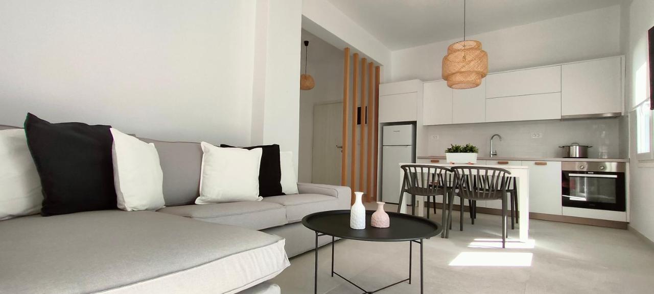 Kelly'S Urban Apartment เอลุนดา ภายนอก รูปภาพ