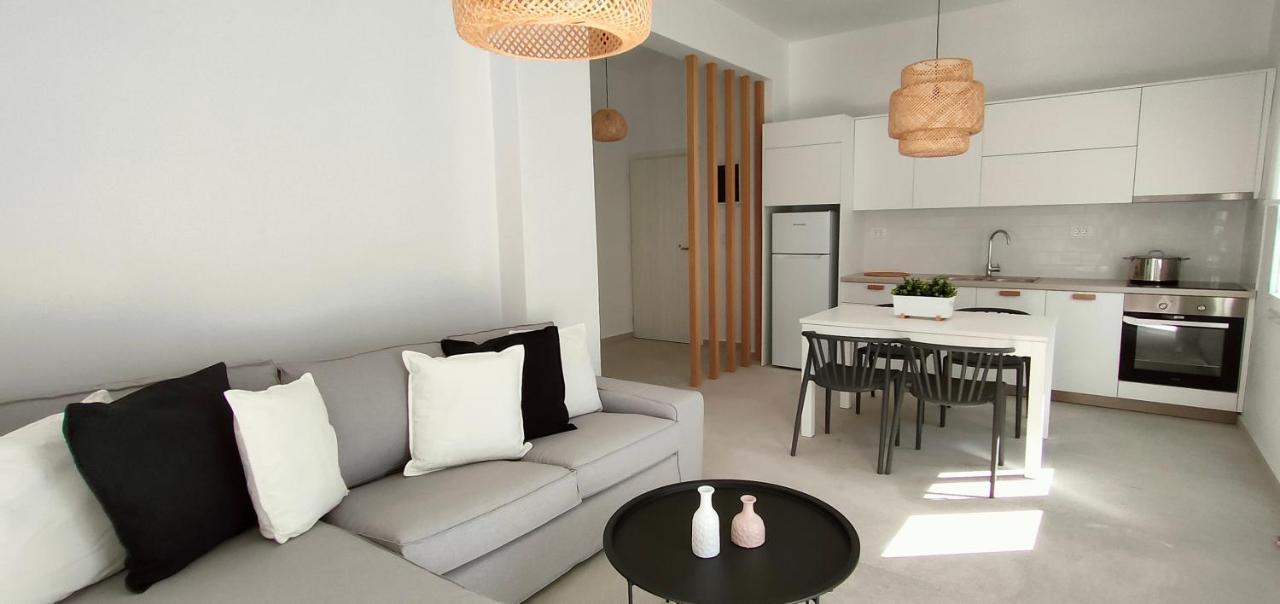 Kelly'S Urban Apartment เอลุนดา ภายนอก รูปภาพ